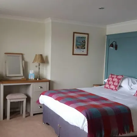 The Edgcumbe Arms B&B 토포인트